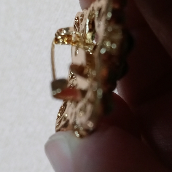 Vintage Small 1" green brooch - Picture 5 of 6